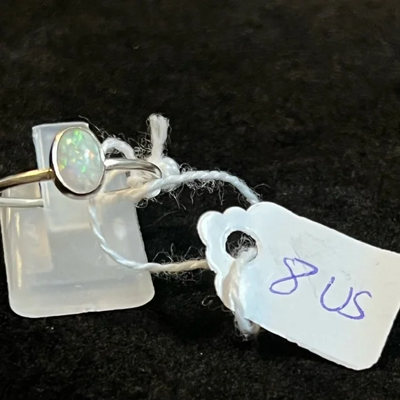 🫶2/$20 Opal Sterling silver ring size 8 - Picture 5 of 6